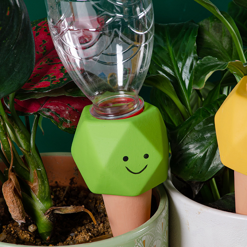 Alat Penyiram Tanaman, Penyira - Self Watering Insert ulasan dan harga